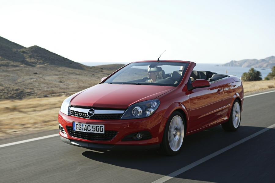  Opel Astra Twin Top 2007 года  (фото 83 из 131)
